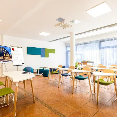 Katharinenhof Standard 酒店 3*